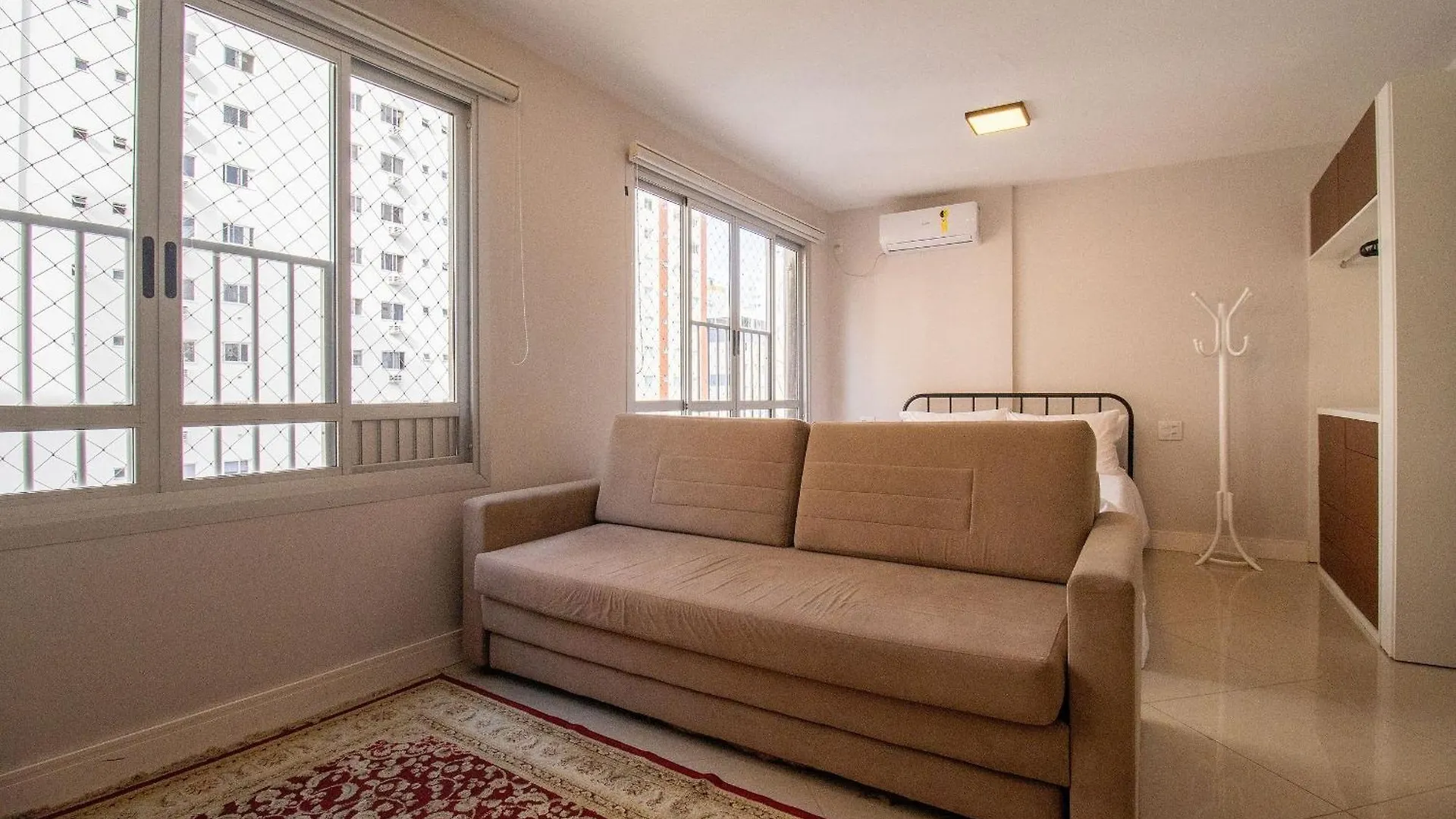 דירות Balneário Camboriú Pos84 - Flat, Climatizado, Centro, Wi-Fi ברזיל