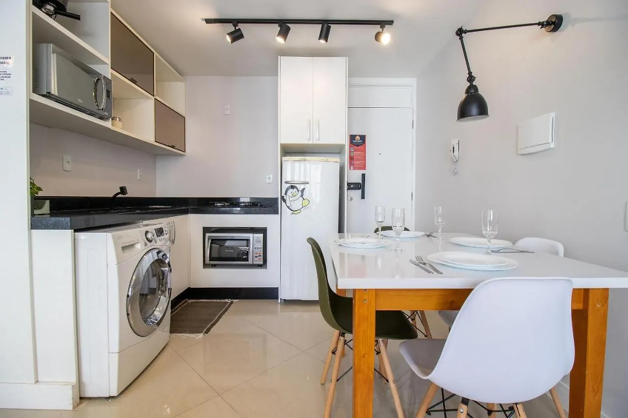 Pos84 - Flat, Climatizado, Centro, Wi-Fi Apartamento Balneário Camboriú Brasil